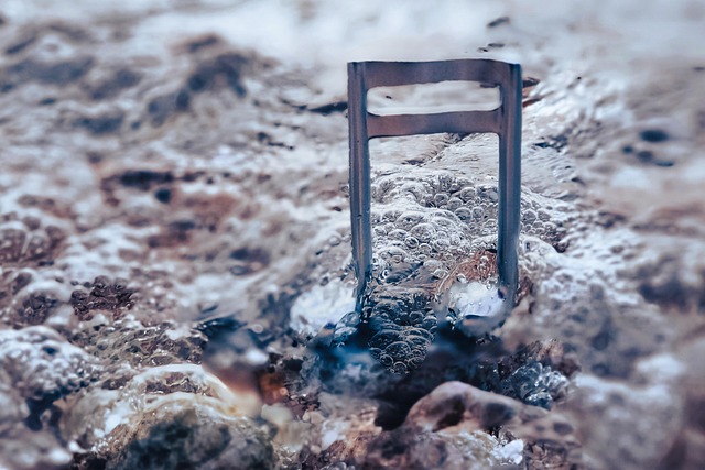 Abstract sound wave visualization for sound design.